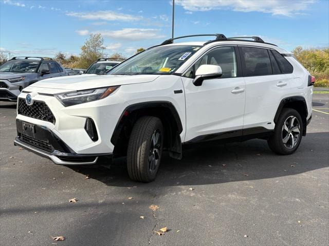 2024 Toyota RAV4 Prime SE