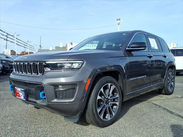2022 Jeep Grand Cherokee 4xe Overland 4x4 2022 Jeep Grand Cherokee 4xe Overland 4x4