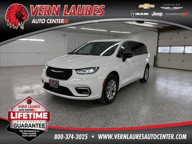 2026 Chrysler Pacifica PACIFICA SELECT AWD 2026 Chrysler Pacifica PACIFICA SELECT AWD