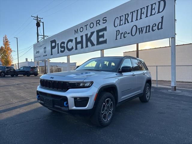 2022 Jeep Grand Cherokee 4xe Trailhawk 4x4 2022 Jeep Grand Cherokee 4xe Trailhawk 4x4