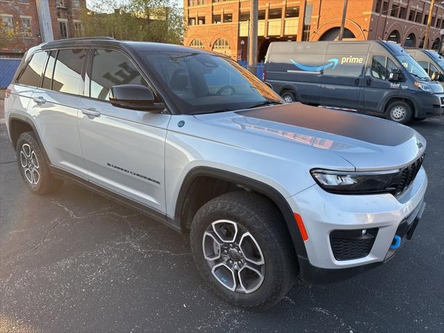 2022 Jeep Grand Cherokee 4xe Trailhawk 4x4 2022 Jeep Grand Cherokee 4xe Trailhawk 4x4