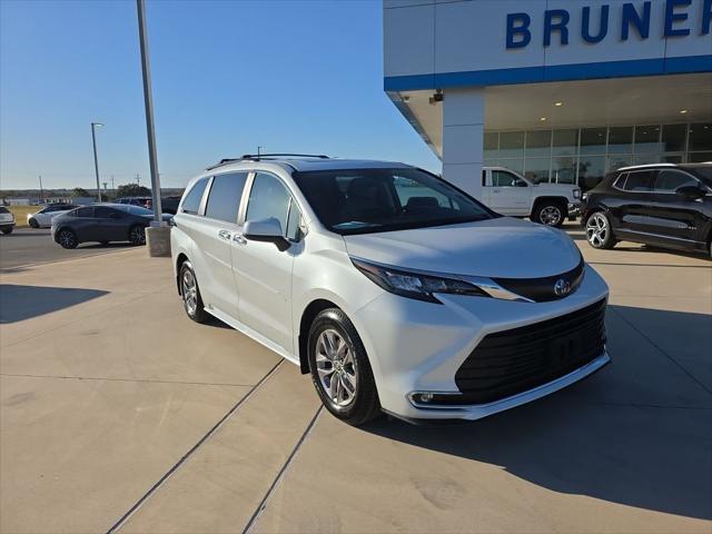 2024 Toyota Sienna XLE 2024 Toyota Sienna XLE