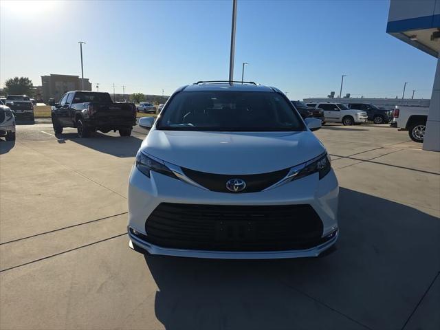 2024 Toyota Sienna XLE 2024 Toyota Sienna XLE