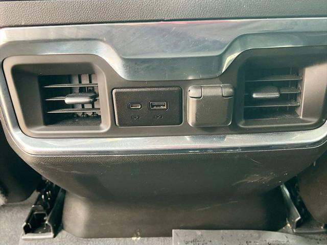 2022 Chevrolet Silverado 1500 4WD Crew Cab Short Bed LTZ