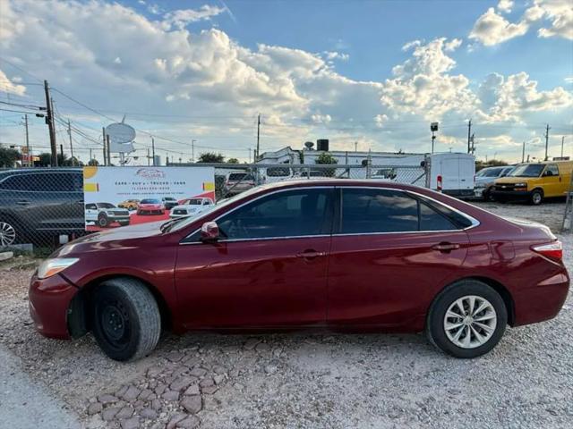 2017 Toyota Camry LE