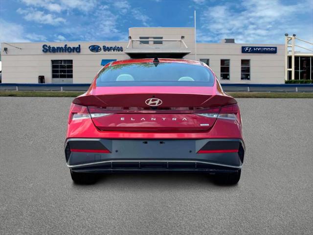 2025 Hyundai Elantra Hybrid Limited