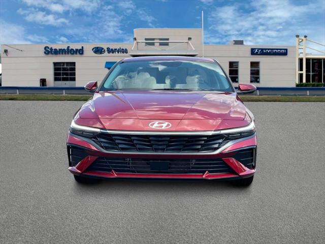 2025 Hyundai Elantra Hybrid Limited