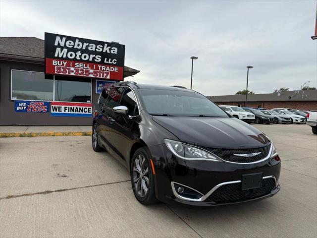 2017 Chrysler Pacifica Limited for sale in Fremont, NE