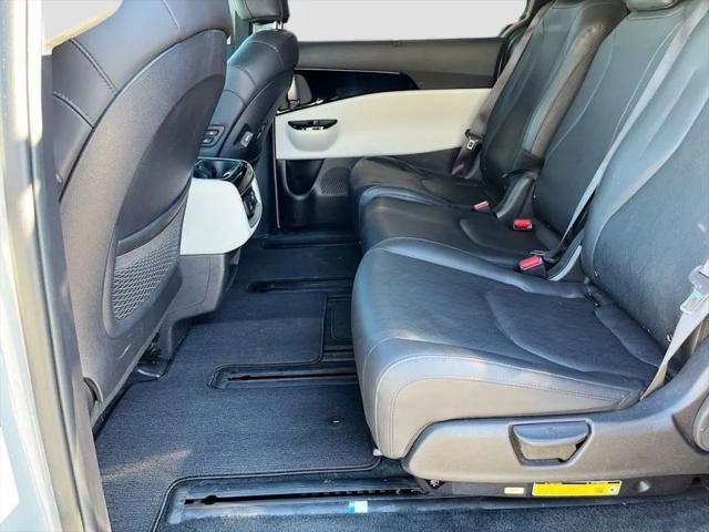2024 Kia Carnival MPV SX