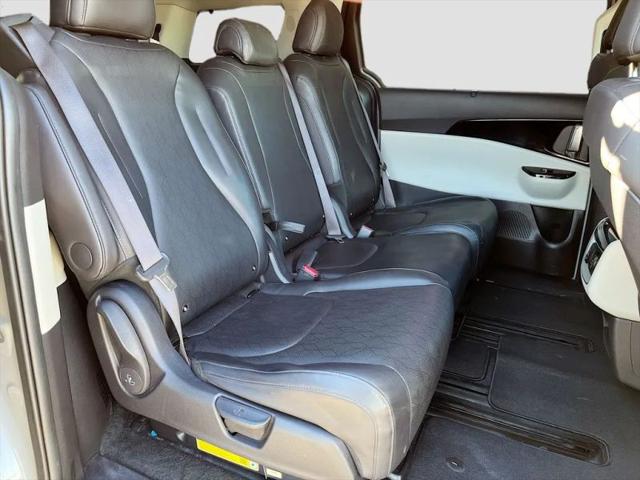 2024 Kia Carnival MPV SX