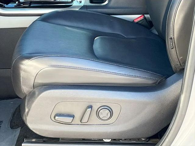 2024 Kia Carnival MPV SX