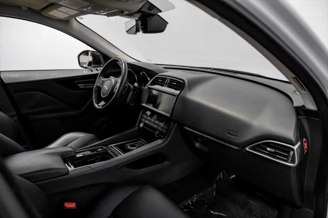 2019 Jaguar F-PACE 25t Premium