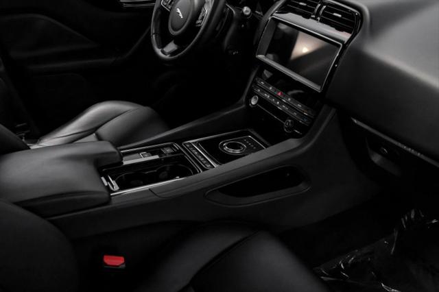2019 Jaguar F-PACE 25t Premium