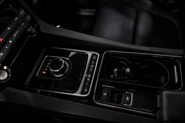 2019 Jaguar F-PACE 25t Premium
