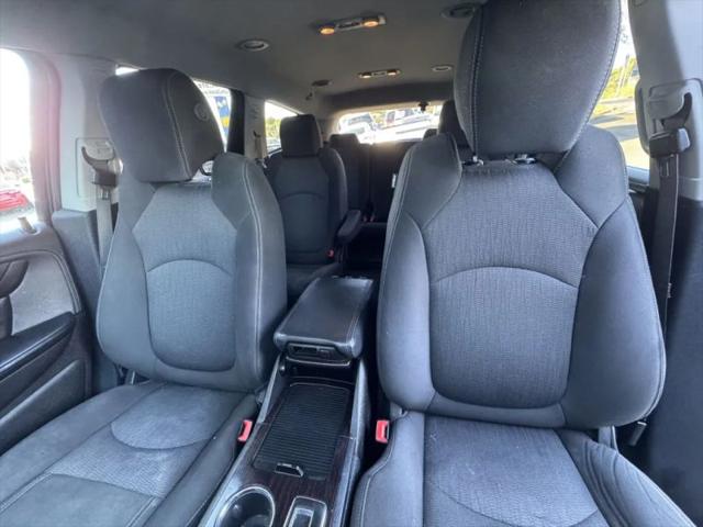 2017 Chevrolet Traverse 1LT