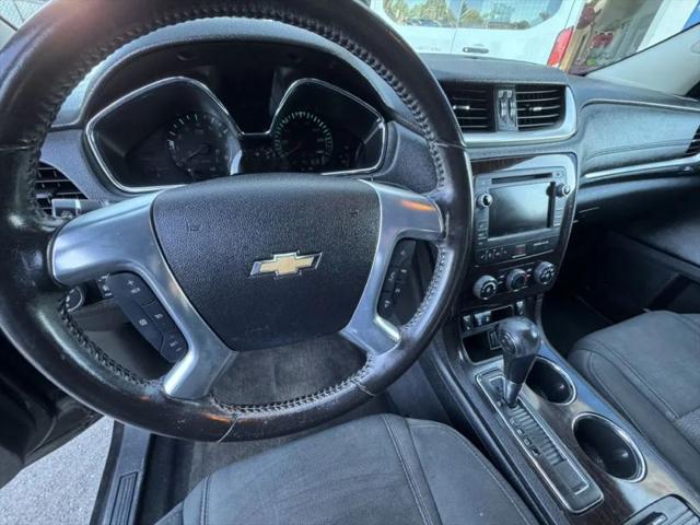 2017 Chevrolet Traverse 1LT