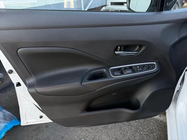 2025 Nissan Versa 1.6 SR