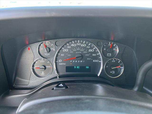 2025 GMC Savana Passenger RWD 3500 Extended Wheelbase LS