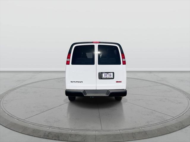 2025 GMC Savana Passenger RWD 3500 Extended Wheelbase LS