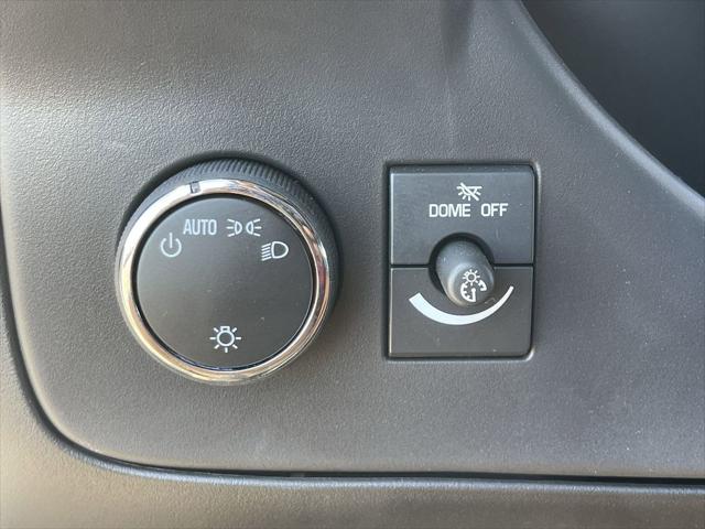 2025 GMC Savana Passenger RWD 3500 Extended Wheelbase LS