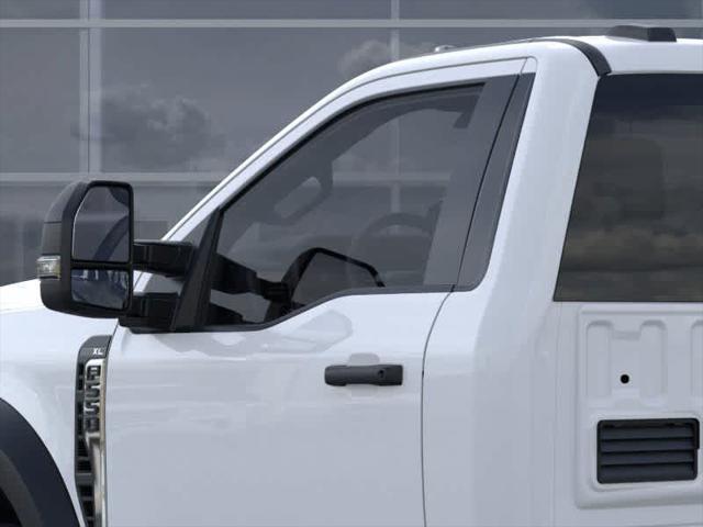 2025 Ford F-550 XL