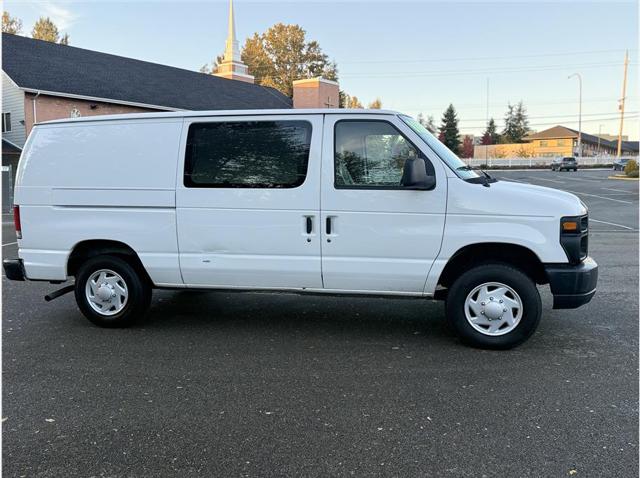 2014 Ford Econoline Commercial