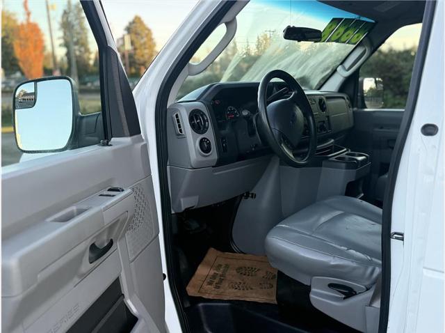 2014 Ford Econoline Commercial