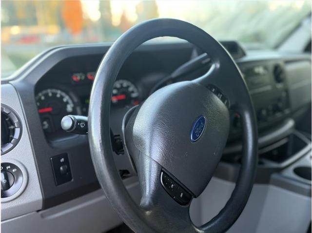 2014 Ford Econoline Commercial