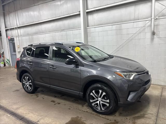 2017 Toyota RAV4 LE 2017 Toyota RAV4 LE