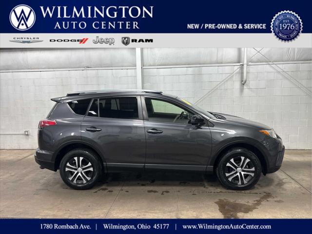 2017 Toyota RAV4 LE 2017 Toyota RAV4 LE