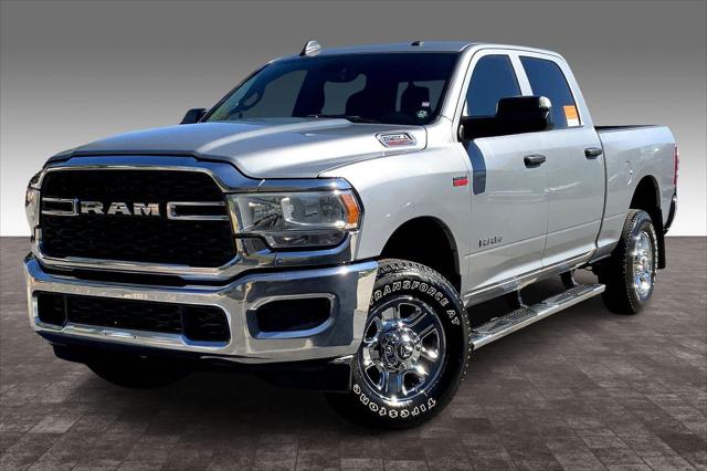 2022 RAM 2500 Tradesman Crew Cab 4x4 64 Box 2022 RAM 2500 Tradesman Crew Cab 4x4 64 Box