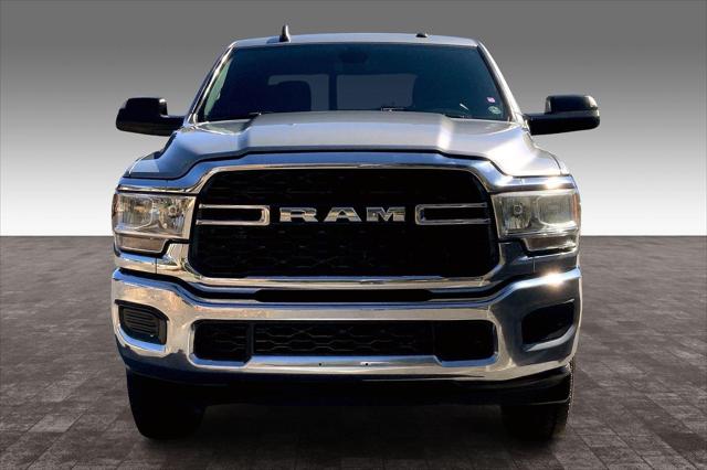 2022 RAM 2500 Tradesman Crew Cab 4x4 64 Box 2022 RAM 2500 Tradesman Crew Cab 4x4 64 Box