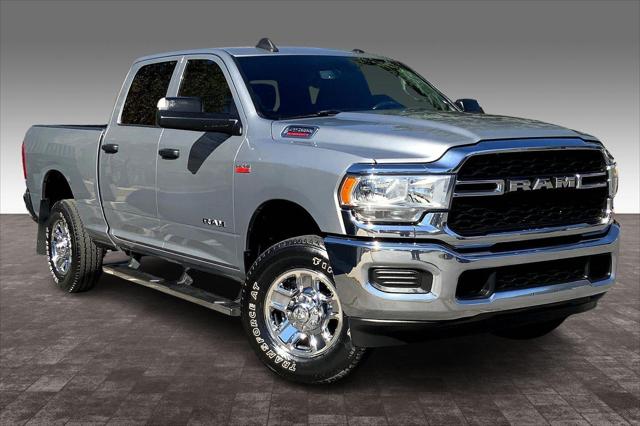 2022 RAM 2500 Tradesman Crew Cab 4x4 64 Box 2022 RAM 2500 Tradesman Crew Cab 4x4 64 Box