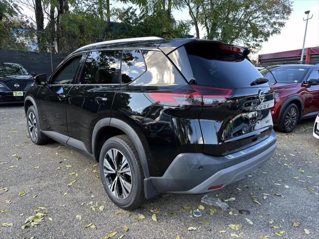 2021 Nissan Rogue SV Intelligent AWD [4]