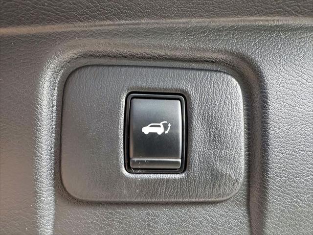 2022 Nissan Murano Platinum Intelligent AWD [13]