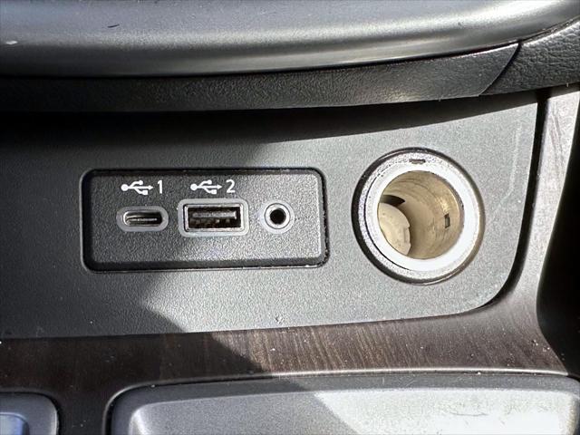 2022 Nissan Murano Platinum Intelligent AWD [27]