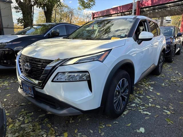 2023 Nissan Rogue SV Intelligent AWD [4]