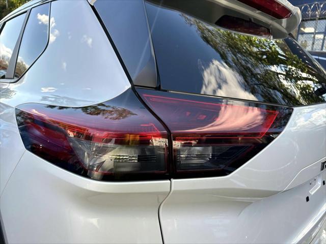 2023 Nissan Rogue SV Intelligent AWD [7]