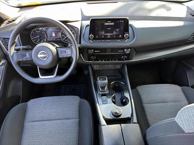 2023 Nissan Rogue SV Intelligent AWD [12]