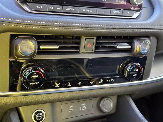 2023 Nissan Rogue SV Intelligent AWD [18]