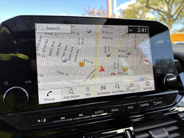 2024 Nissan Pathfinder SL 4WD [22]