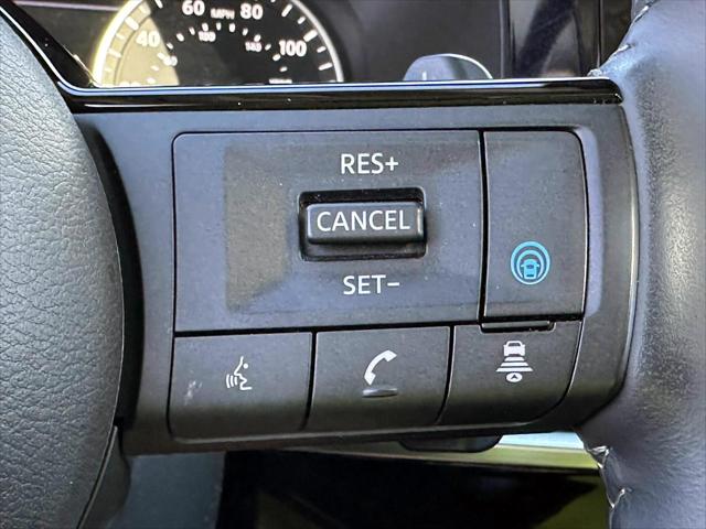 2024 Nissan Pathfinder SL 4WD [30]