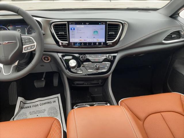 2026 Chrysler Pacifica Pinnacle AWD