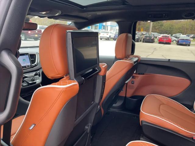 2026 Chrysler Pacifica Pinnacle AWD