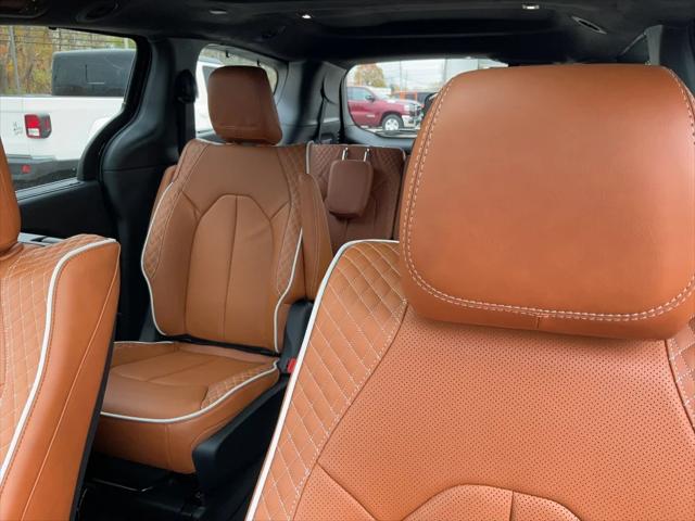 2026 Chrysler Pacifica Pinnacle AWD