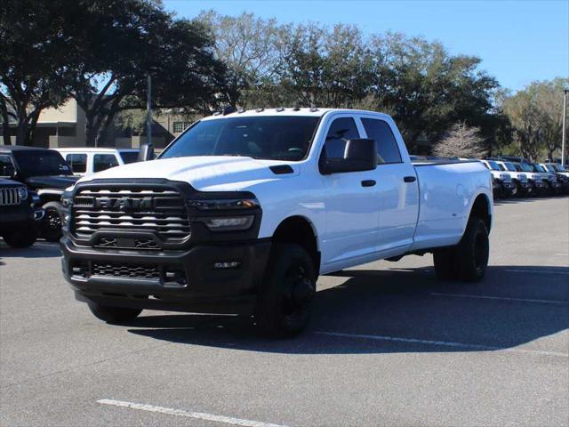 2026 RAM Ram 3500 RAM 3500 TRADESMAN CREW CAB 4X4 8 BOX