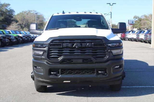2026 RAM Ram 3500 RAM 3500 TRADESMAN CREW CAB 4X4 8 BOX