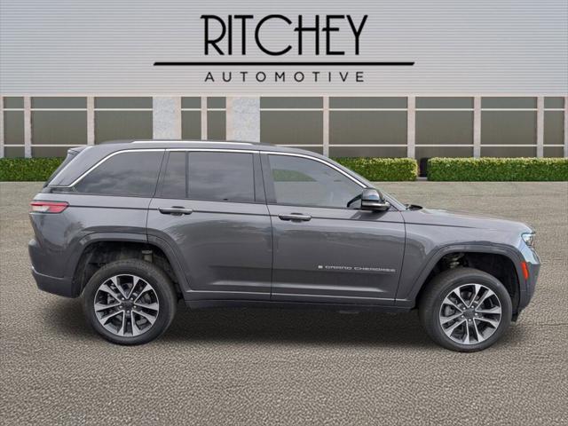 2022 Jeep Grand Cherokee 4xe Overland 4x4 2022 Jeep Grand Cherokee 4xe Overland 4x4
