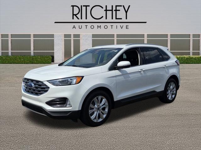 2022 Ford Edge Titanium