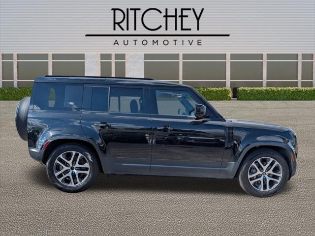 2023 Land Rover Defender 110 SE 2023 Land Rover Defender 110 SE